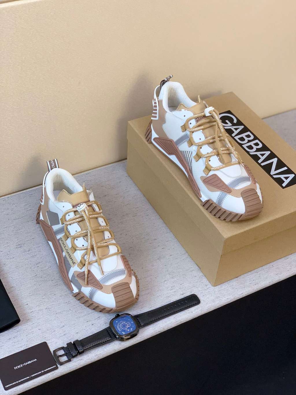 D*G sneaker